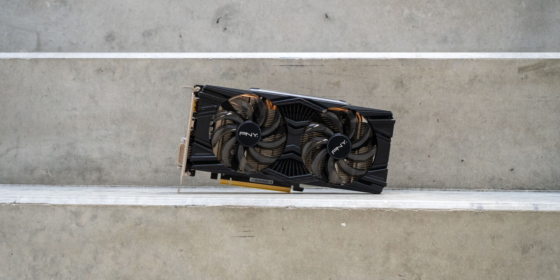 KFA2 RTX 2080 Super EX tested: What can the cheapest 2080 Super