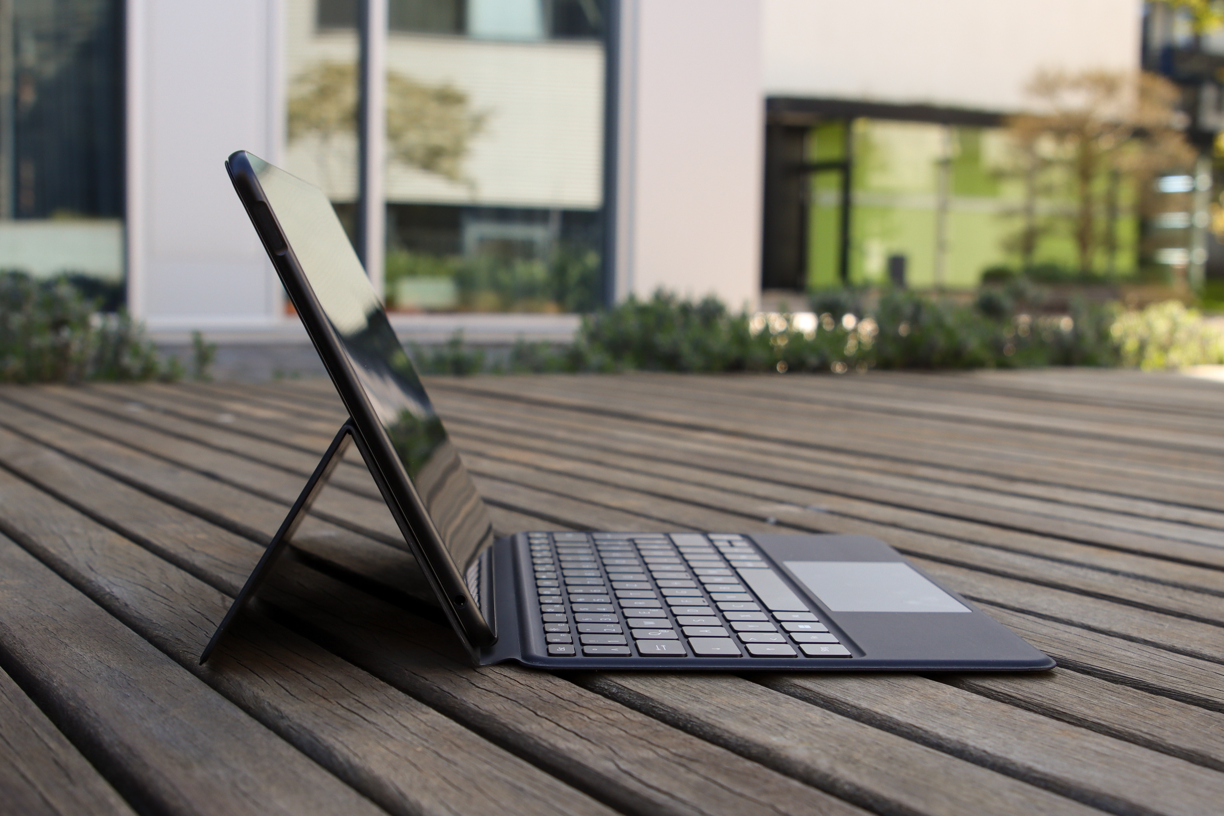 Reviewing the MateBook E: Huawei's Surface - Galaxus Reviewing the MateBook E: Huawei's Surface - Galaxus