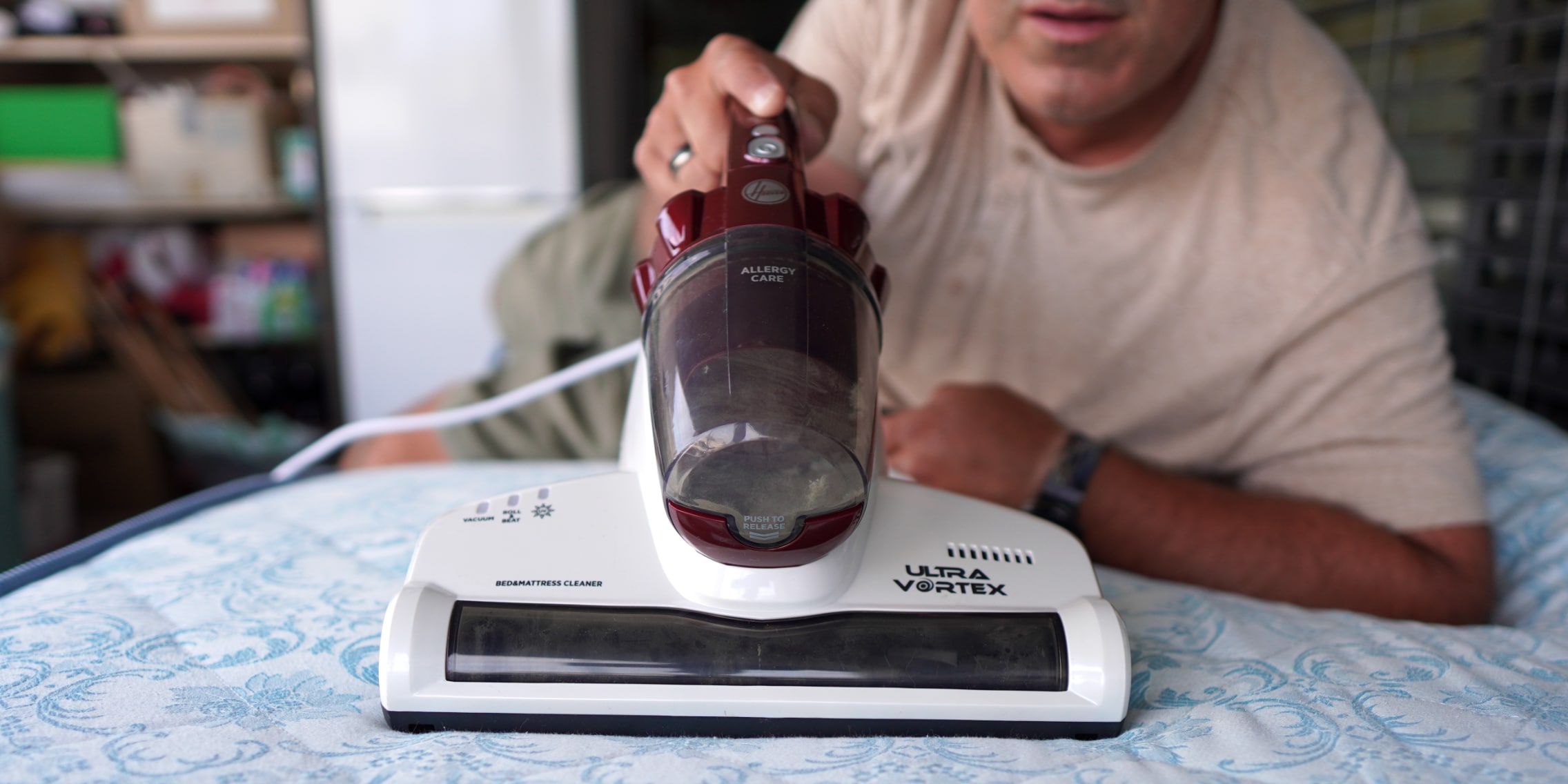 hoover ultra vortex milbensauger mit uv-licht & vibration Hoover Ultra Vortex Milbensauger MBC500UV 011 » tecedo.de