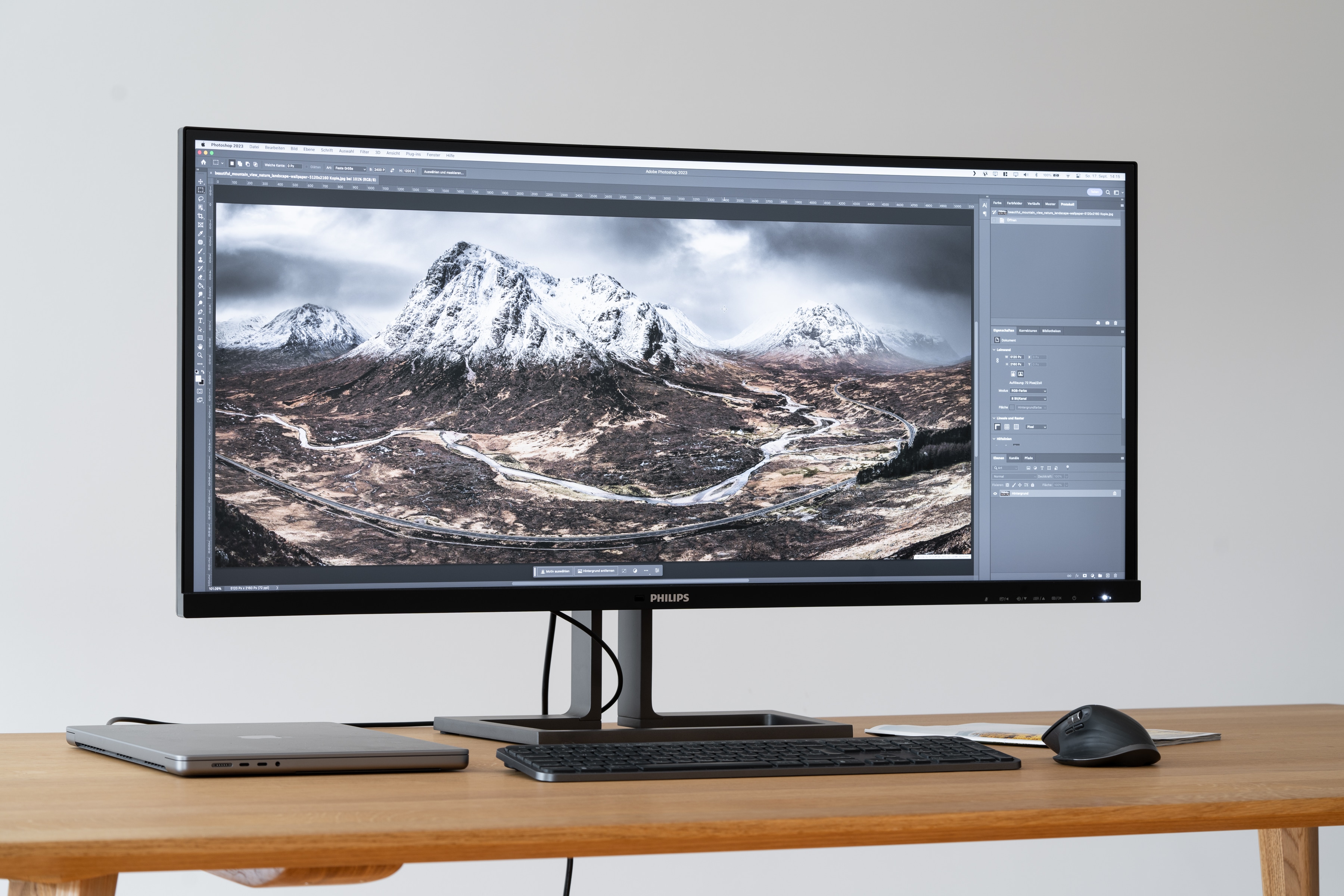 Philips 5K2K monitor review: big, sharp and pricey - Galaxus