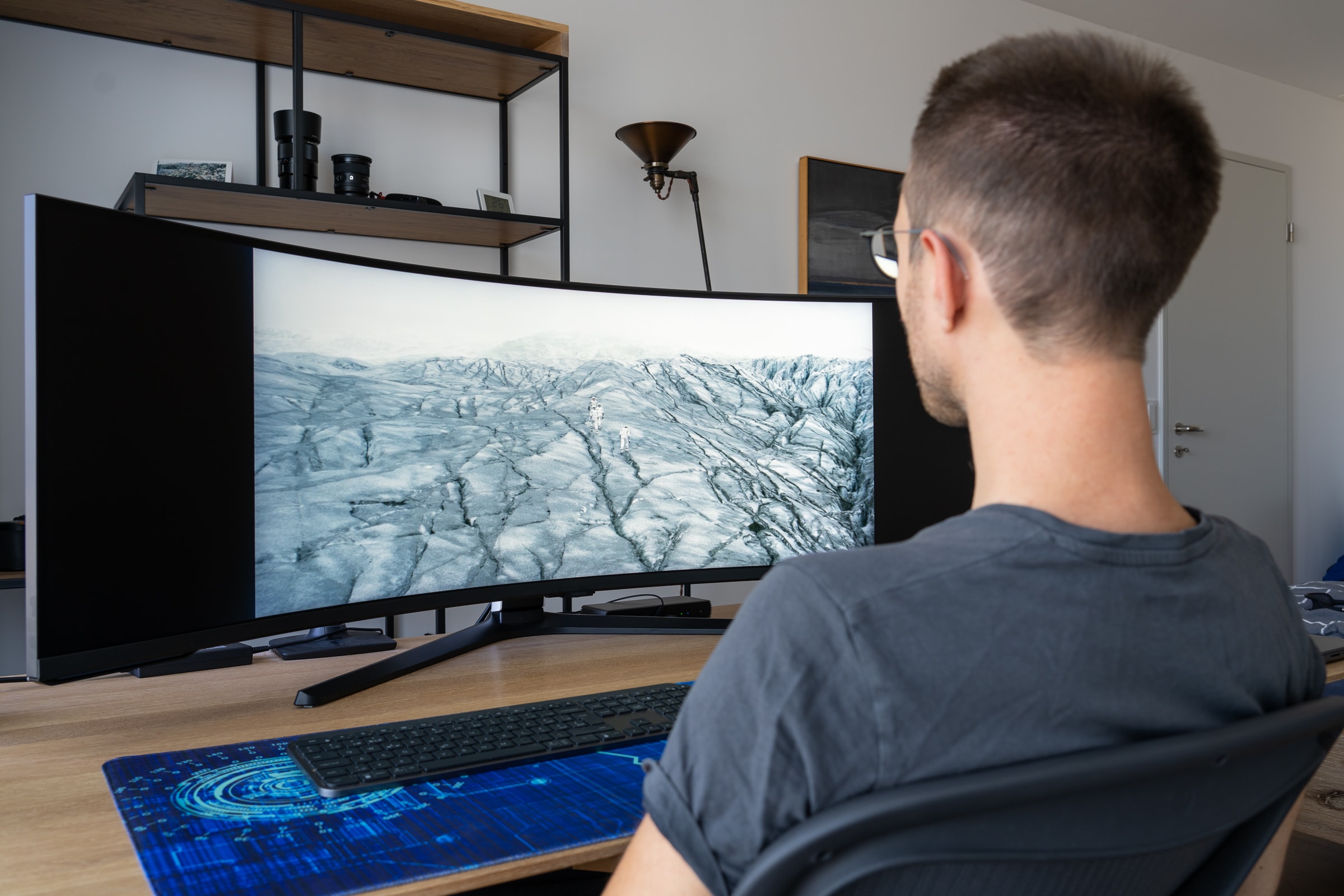 Samsung Odyssey Neo G9 review: 7680 × 2160 pixels across 57 inches