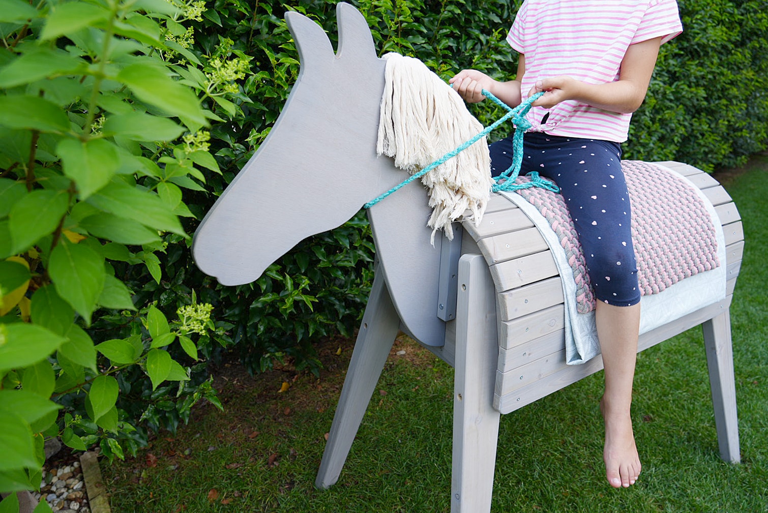 Review: Roba toy wooden vaulting horse for garden - Galaxus