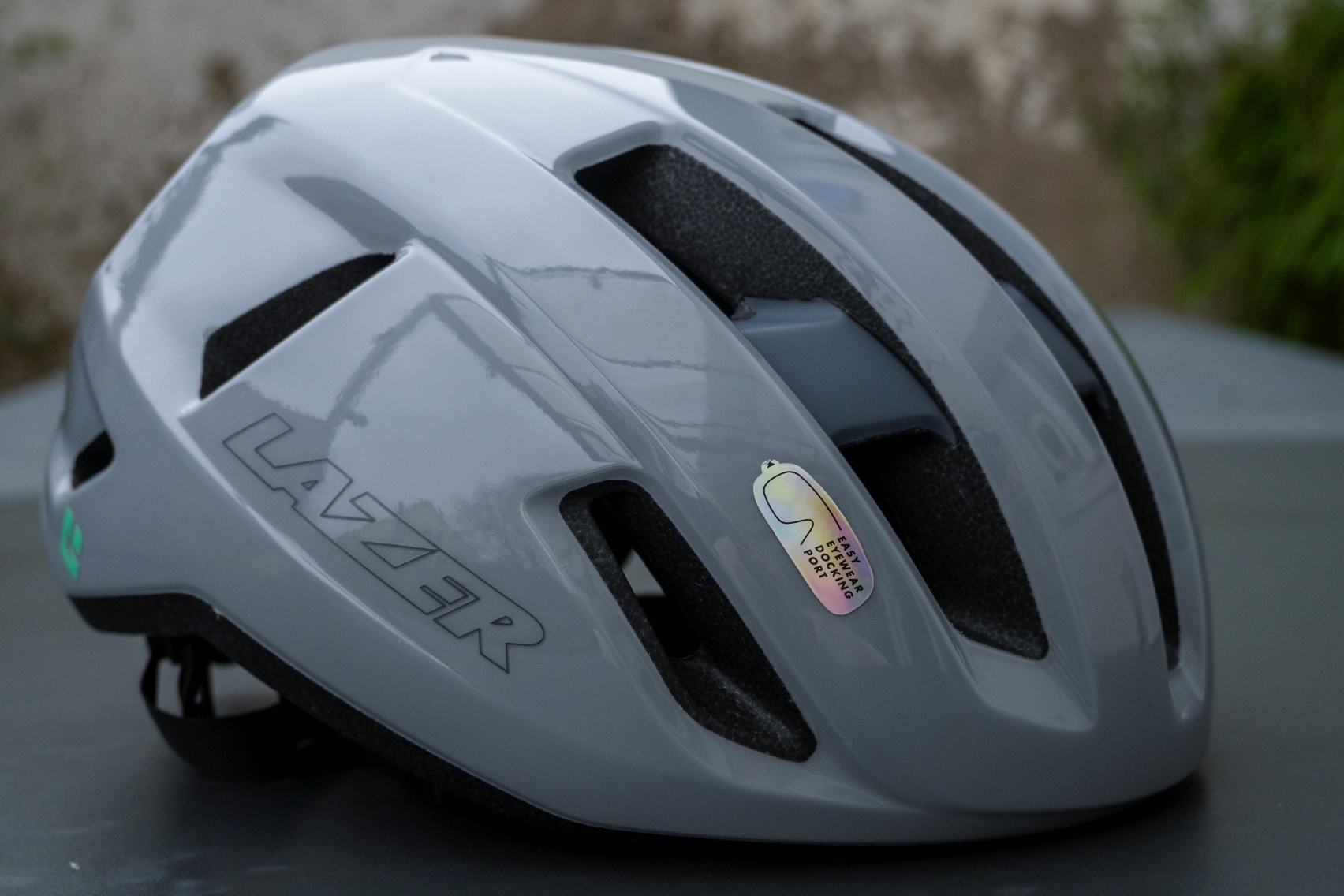 Mit dem Ravel kommt von Alpina ein Velohelm frs Gravelbike - Galaxus