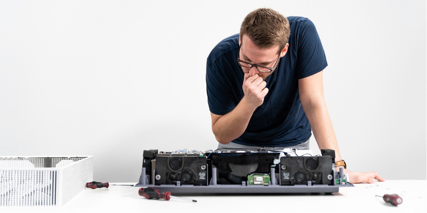 Teardown: Wie funktionieren Laser-Beamer?