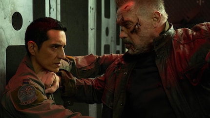 In the image, the Terminators look like they weigh half a ton.Terminators look like they weigh half a ton, in the film they look like they're floating because they're so light