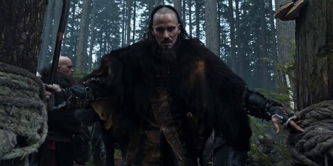 Tamacti Jun (Christian Camargo) ist der deutlich spannendere Charakter als Queen Kane.