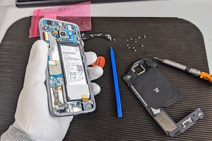 Removing the plastic cover.
