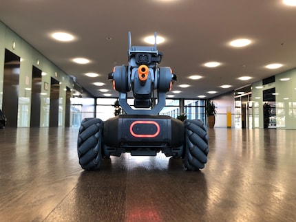 The coveted object: the RoboMaster S1 from Dji.