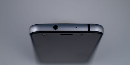At least it has a headphone jack