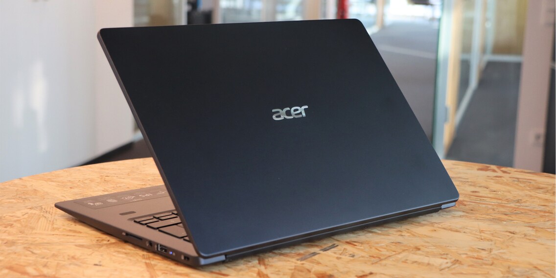 Acer Swift 1 im Test: Und der Akku hält und hält und hält