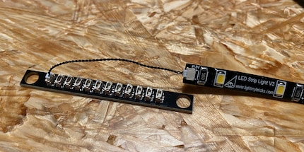 Mini-Me: the pictured parts are about three millimetres wide.
