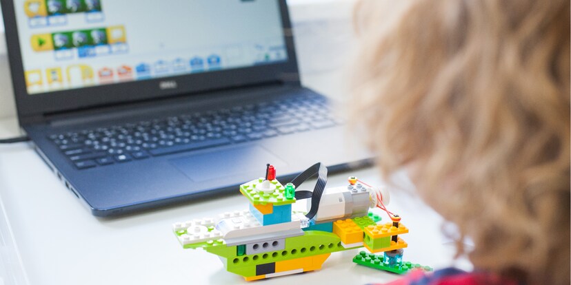 Mit diesen Robotern lernst du programmieren