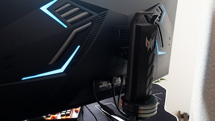The LEDs make little sense during the day.