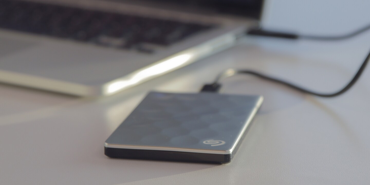 Seagate Backup Plus Ultra Slim im Test: Ideal für unterwegs