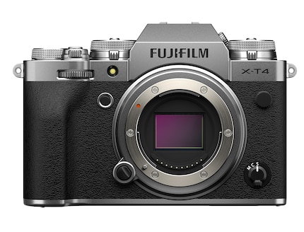 Hier die silberne Variante der Fujifilm X-T4. Es gibt sie auch in Schwarz.