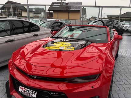 The pointed bonnet is the Camaro's trademark