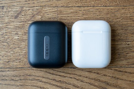 The Encos case is slightly shorter than that of the AirPods.r shorter than the AirPods,