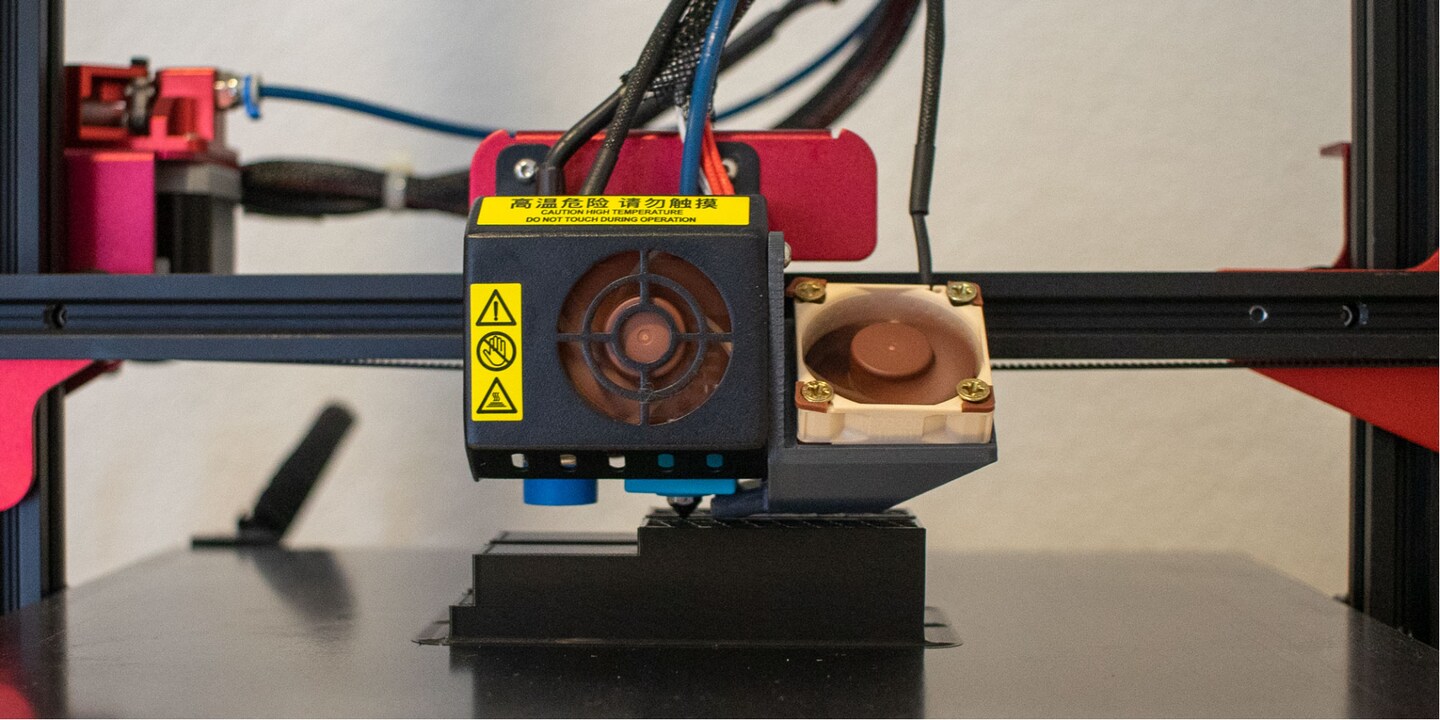 Von 55 auf 42 dB: Lüfter-Upgrade beim 3D-Drucker