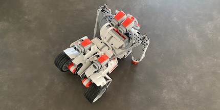 Nice to look at, even from the back: the robot doing push-ups.