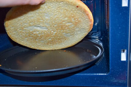 Durch den Teller wurde auch der Boden gleichmäßig gebacken.