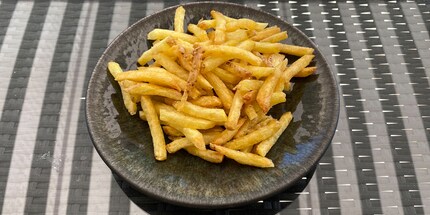 The fries made from floury potatoes are even better.