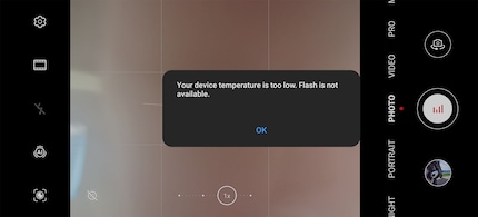 If your phone is frozen, the flash won’t work.