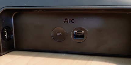 1x HDMI eARC and 1x LAN. That's it.