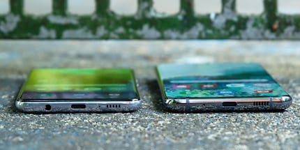 USB port on the bottom and the headphone jack of the A51.