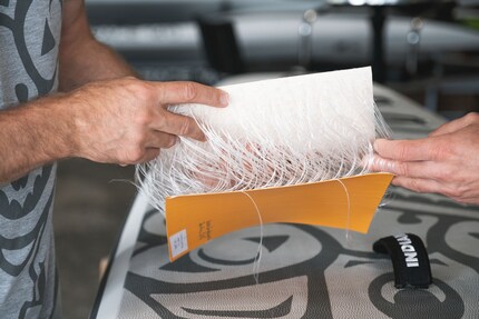 Drop stitch yarns, fabric and PVC shown here in the extra-light « Woven Single Layer».