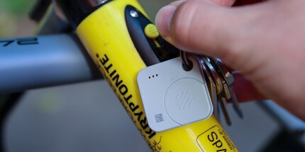 Tile Mate on the key ring. Greater reach than Tile Sticker.