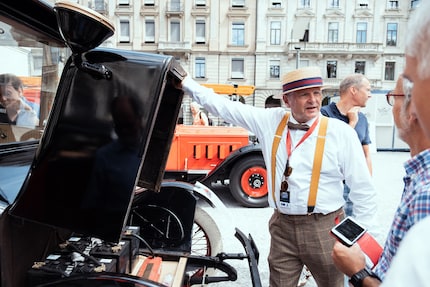 Schon anno 1918 sind Elektroautos durch die Strassen gekurvt.