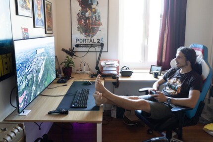 With Controller you can lean back.