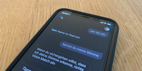 Damit nur du deinen Sprachassistenten bedienen kannst, muss er deine Stimme kennen.