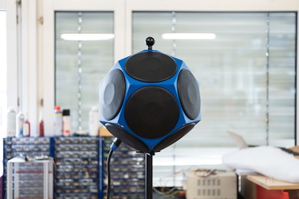 The shape gives the speaker its name