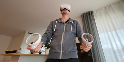 Put it on and dive right in: the VR world of Quest 2 has taken a hold of me.