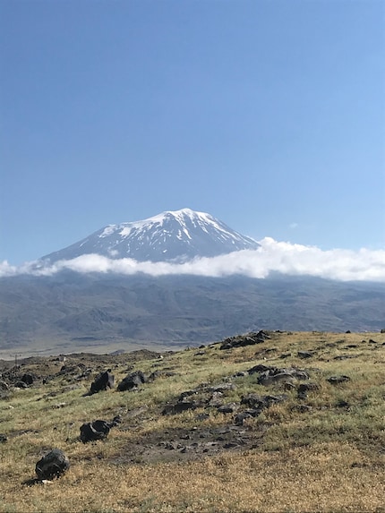 Mount Ararat doesn't look so high, and yet!