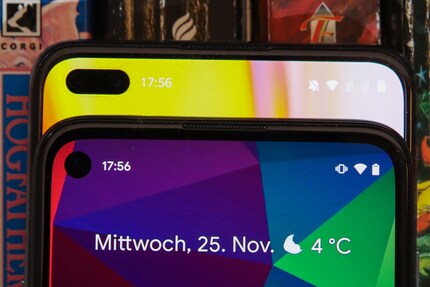 Whether with one or two lenses, the front cameras are located in a hole in the display.