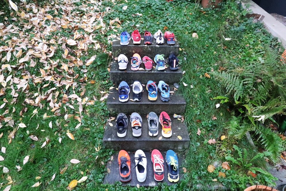 Die Schuhparade: Sind auch ein paar Nichtlaufschuhe dabei.