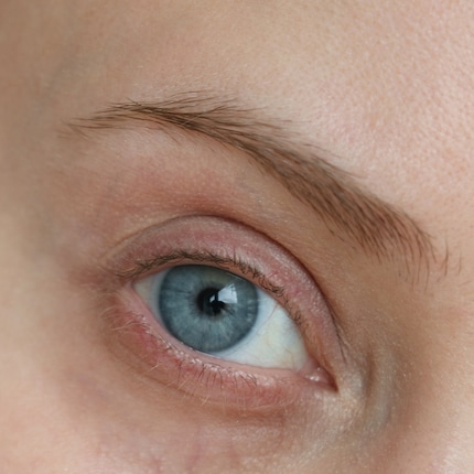 This is what my lashes look like «untreated».