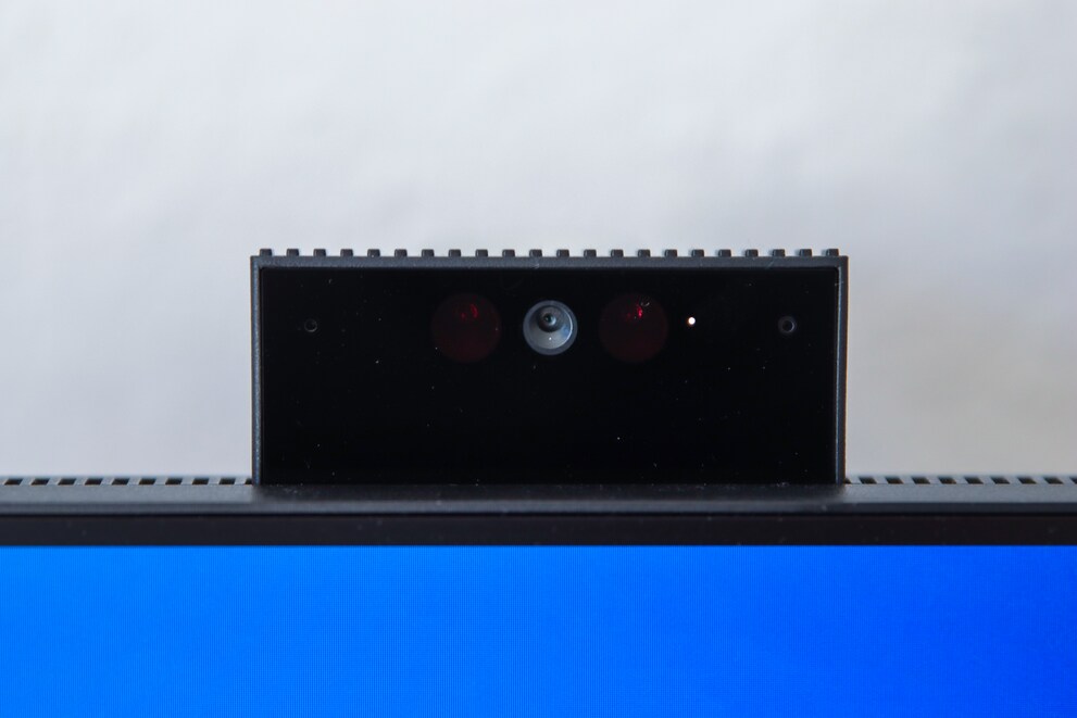 Kamera, Mikrofon und Infrarot-Sensoren für Windows Hello.
