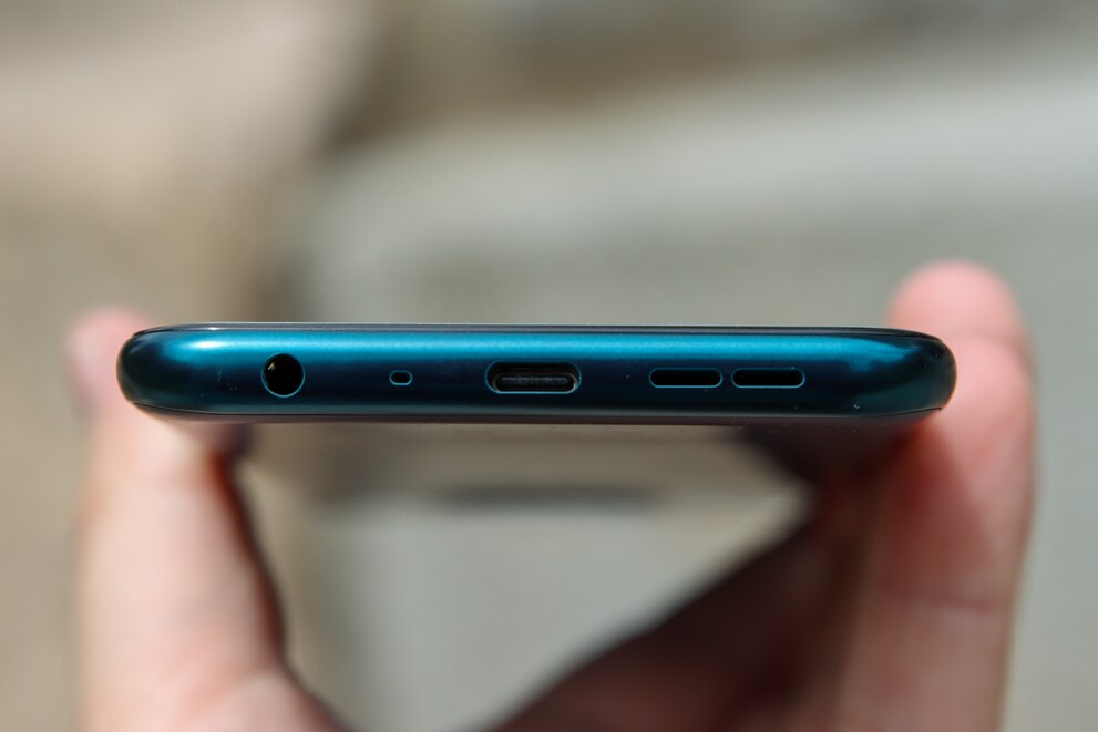 USB-C- und 3,5mm-Anschluss.