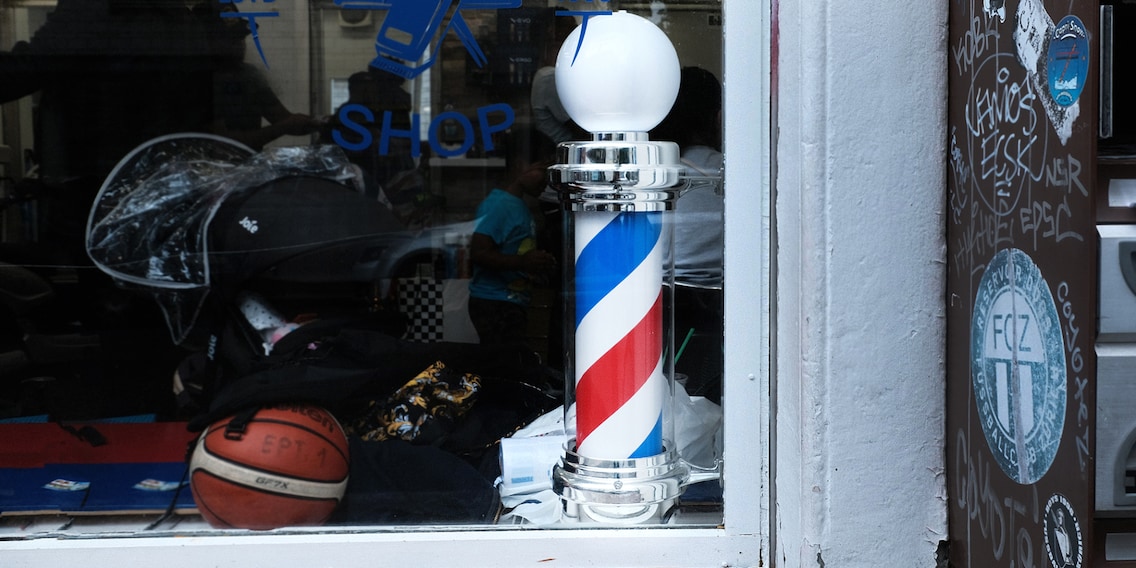 Barber Shops: Was hat es mit dieser Säule auf sich?