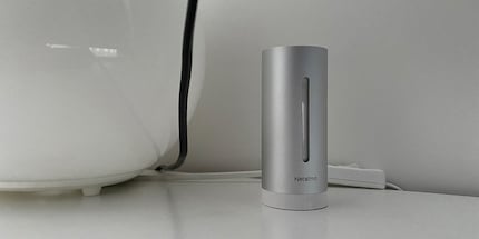Small and inconspicuous: the silver indoor modules are elegant and don’t stick out like a sore thumb.