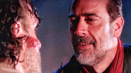 Samsung QN95A, «The Walking Dead», Season 7, Episode 1