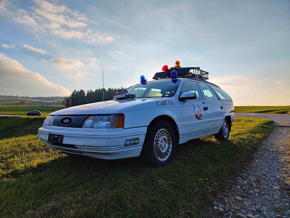Das Einsatzfahrzeug der Swiss Ghostbusters.
