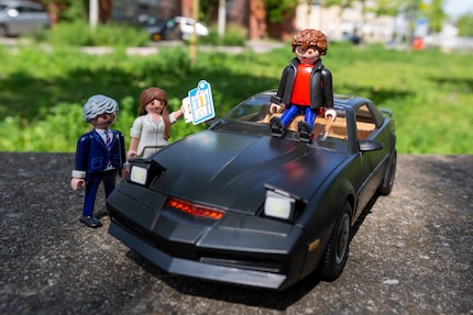 Die vier Hauptdarsteller der Serie: Devon, Bonnie, Michael und K.I.T.T.