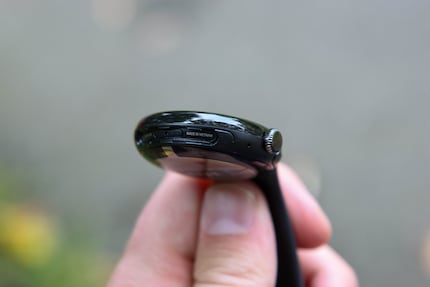 The «Twist-and-Click» mechanism of the Pixel Watch.
