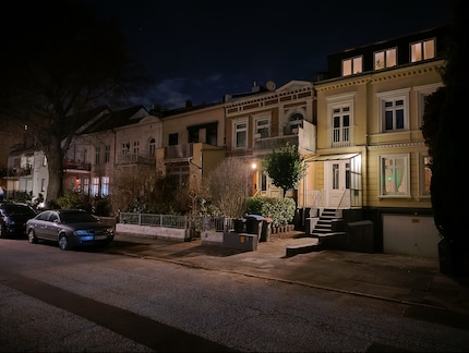 Night mode provides a clearer shot.