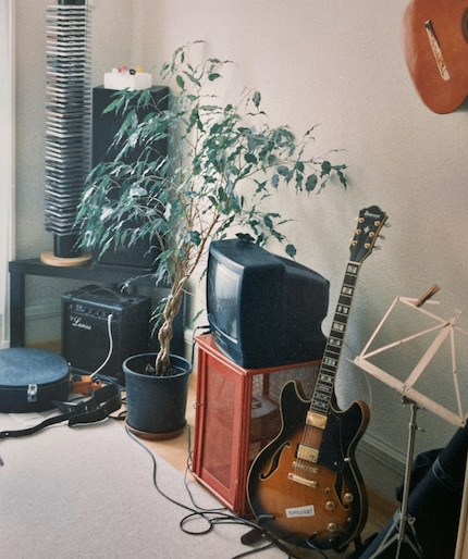 My room in my first flat share in 1998 – ft. my first, tiny guitar amp, the distortion pedal and my second guitar. Oh, and my very first TV!