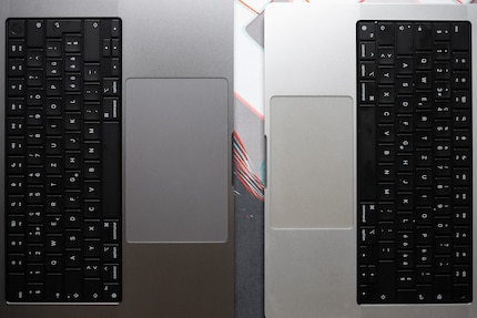 Das Touchpad beim 16 Zoll ist erheblich grösser als beim 14 Zoll. Die Tastatur ist die gleiche.